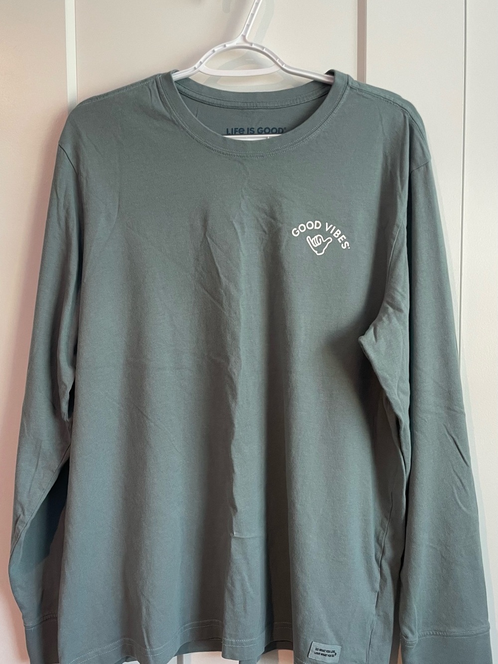 Life Is Good Men's Long Sleeve Crusher ‘Good Vibes’  in Slate Green